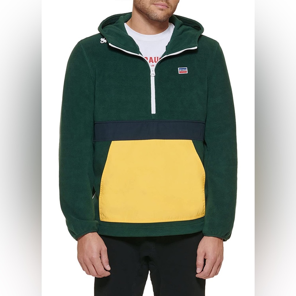 Levi’s NWT Fleece Retro Quarter Zip Pullover